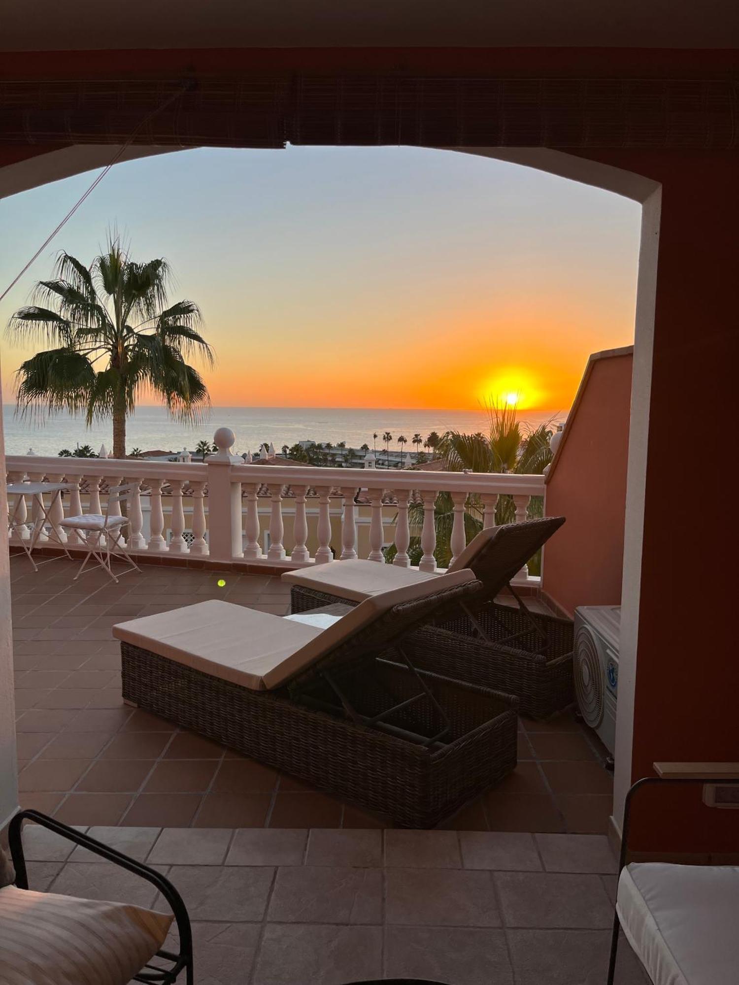 Playa Del Duque-Amazing Views 2 Bedroom Costa Adeje  Exterior photo